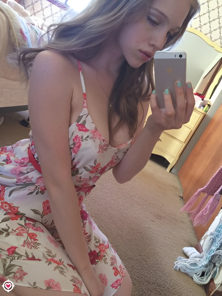 Зоя привлекальеная девушка из Электростали цена от 3000 руб