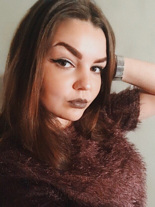 Лия привлекательная девушка из Электростали цена от 3500 руб