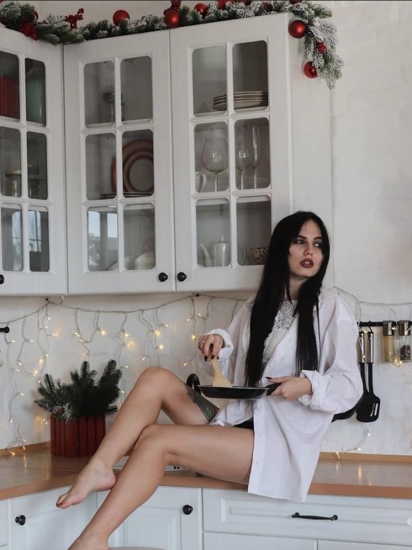 🎥 Оксана привлекательная девушка из Электростали цена от 4000 руб